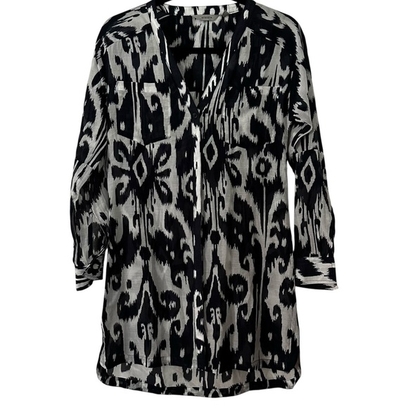 Athleta Navy and White Patterned Blouse - Picture 1 of 7